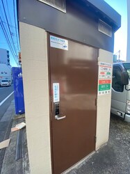 升本マンションの物件外観写真